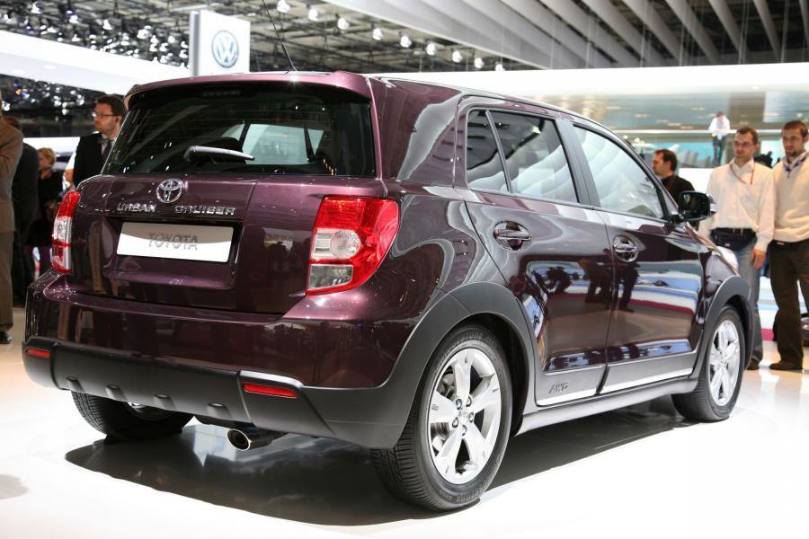  Toyota Urban Cruiser 2009 года  (фото 70 из 113)